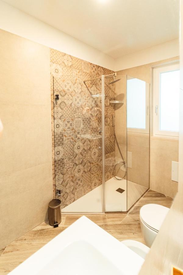 Da Riva Apartment Sea View - Housea Polignano a Mare Bagian luar foto
